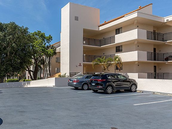 5th image of 5729 Puerta Del Sol Blvd S Unit 476