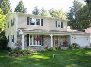 37 Langley Rd E, Battle Creek, MI 49015