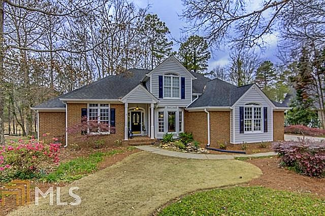 1st image of 355 Northcrest Dr
