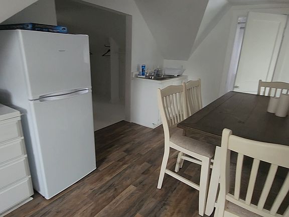 Secondary View - Kitchen Dining Area