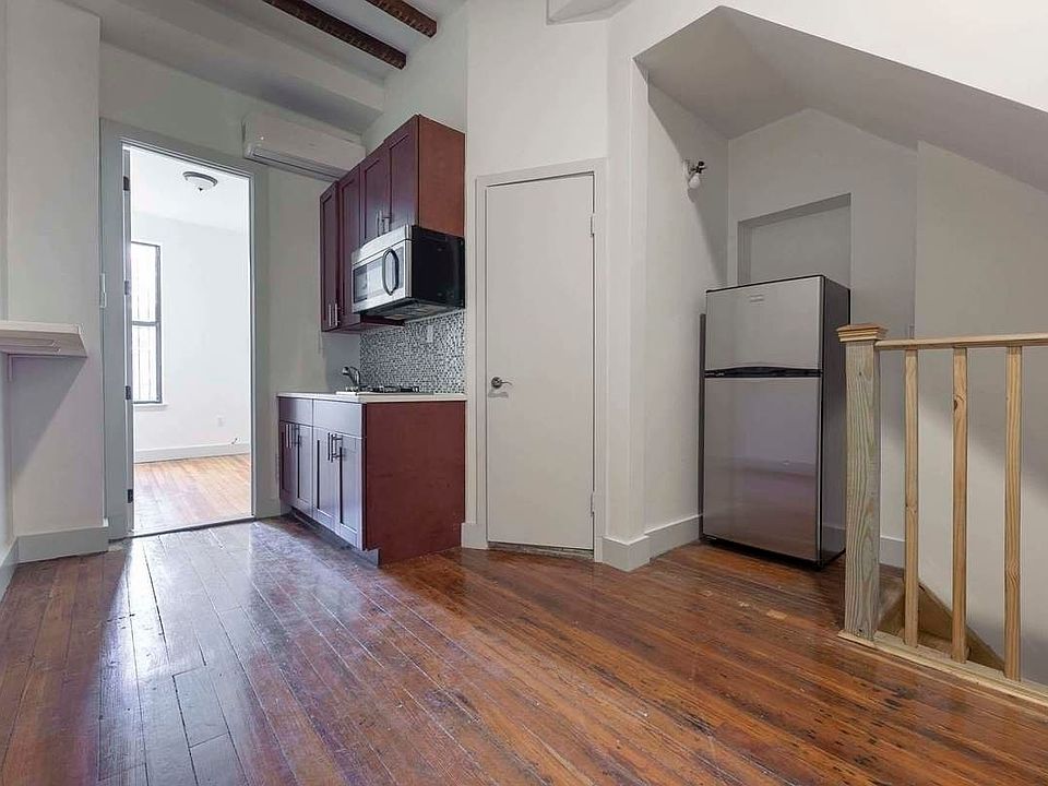1st image of 130 Boerum St #2D