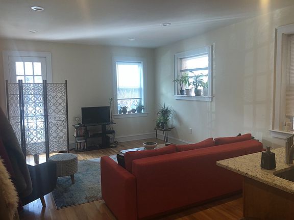 2nd image of 2708 Grove Ave APT 2