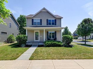 8879 Sunstone Ln, Middleton, WI 53562