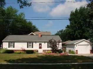 6604 Brint Rd, Sylvania, OH 43560