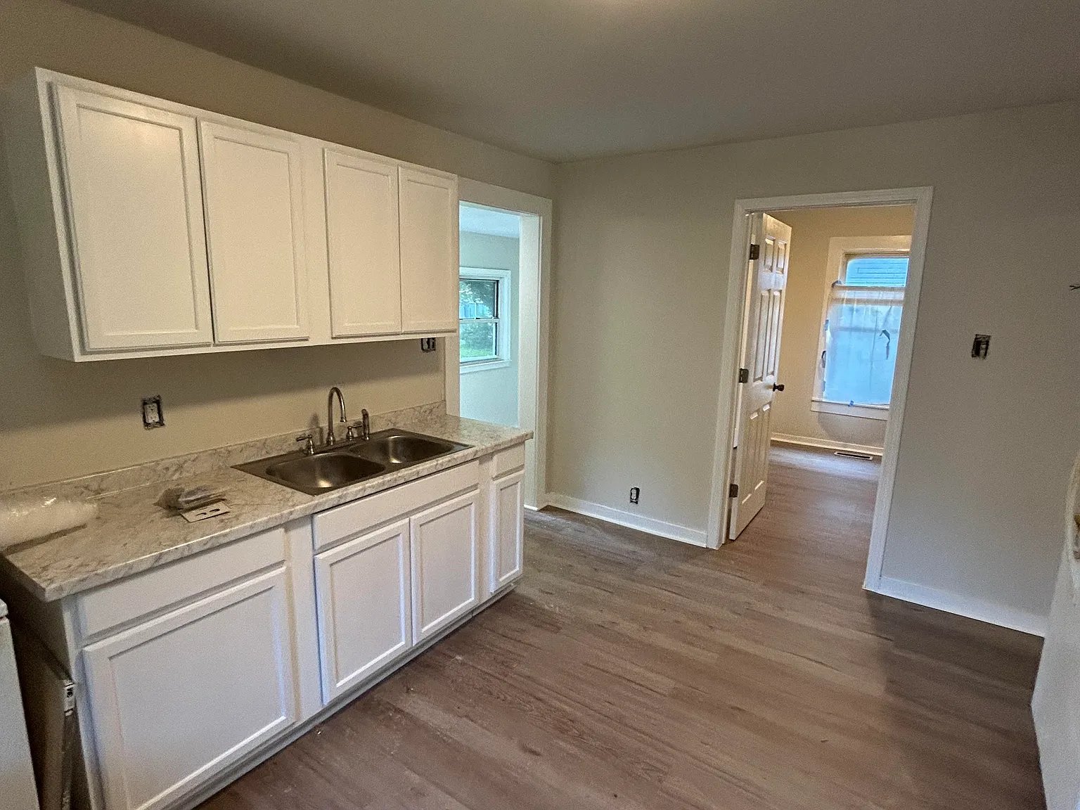 2 bed, $1,375 — Photo 4