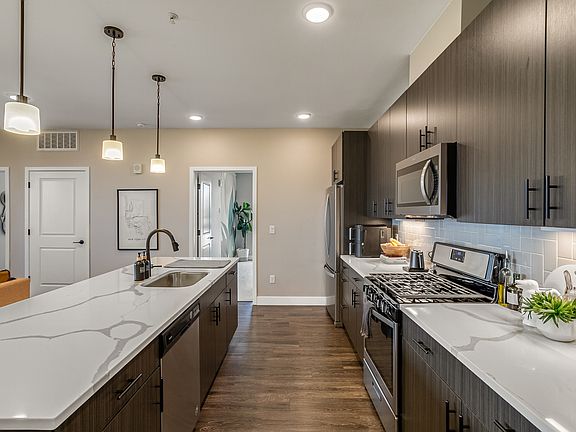 Open Kitchen