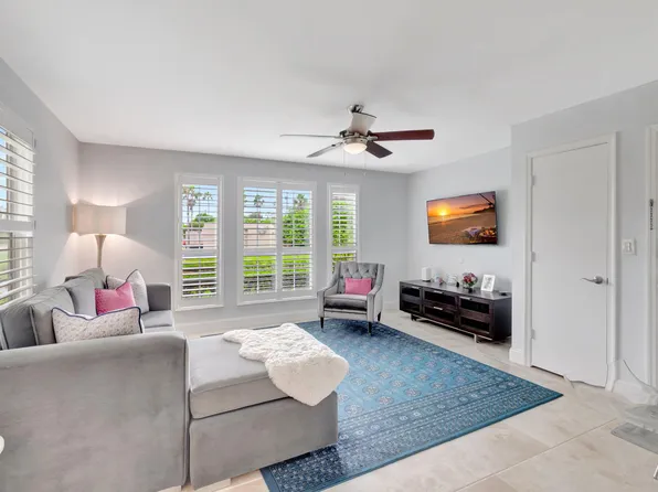 1050 Crystal Way #O, Delray Beach, FL 33444
