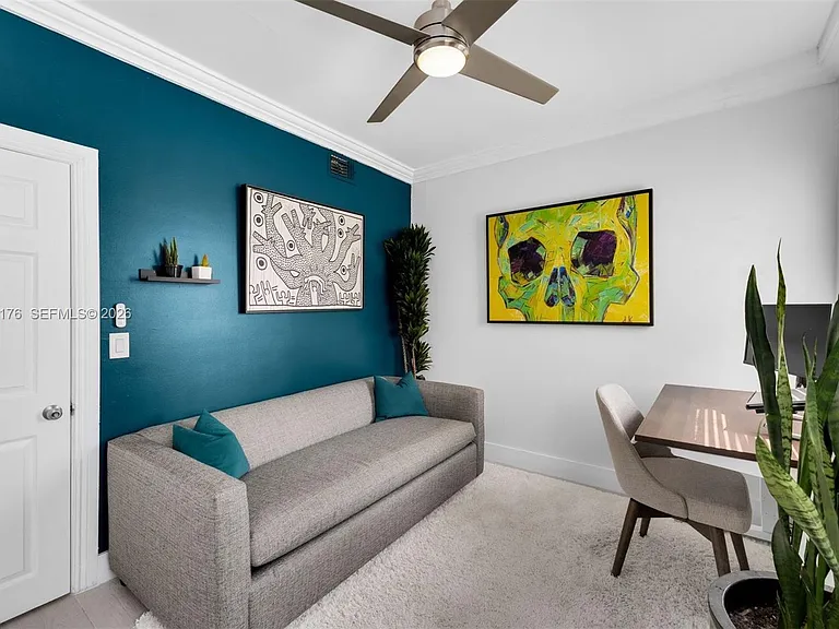 1559 Michigan Ave #301 — Photo 9