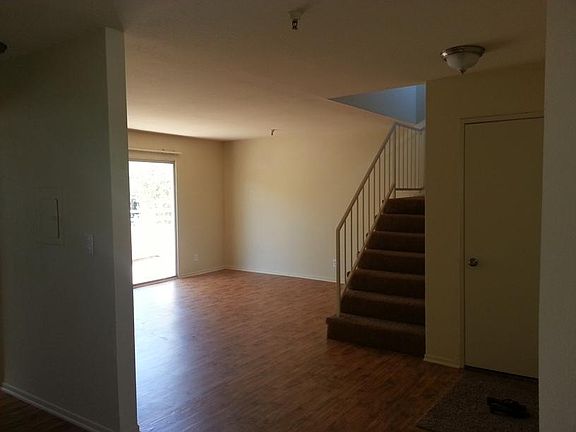 5th image of 11628 York Ave APT 1