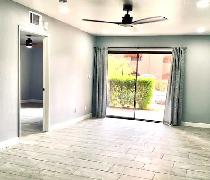 12222 N Paradise Village Pkwy S #6 — Photo 9
