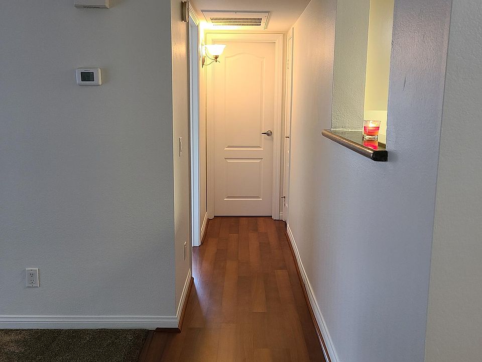 Hallway. The whole condo has new paint.