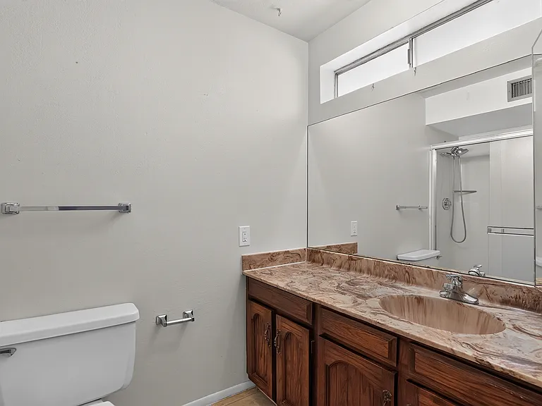 3936 W Dailey St — Photo 6