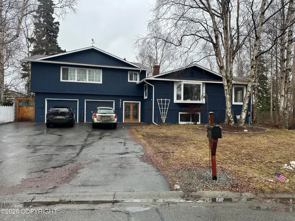 9431 Emerald Dr, Anchorage, AK 99502