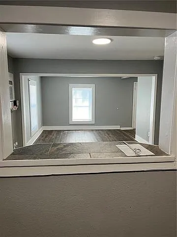3 bed, 2.0 bath, 1200 sqft, $950 — Photo 3