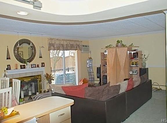4th image of 1530 Bay View Ave #B-1