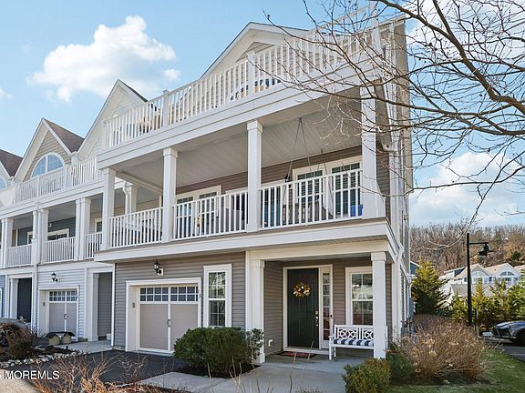 3rd image of 13 Halfmoon Ct Unit 1106