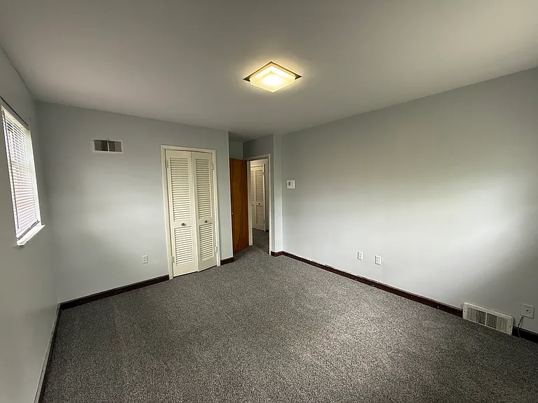 1111 Elm Park Dr — Photo 34