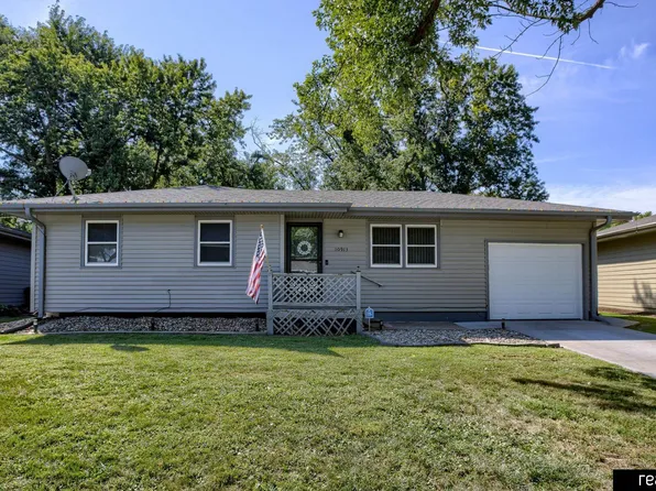 10913 Jones St, Omaha, NE 68154