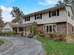 14335 Beechwood Ave, Brookfield, WI 53005