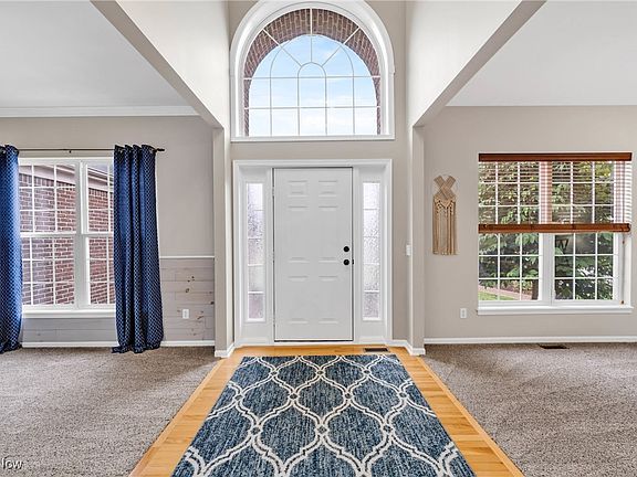 3rd image of 9783 Burts Way