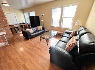 206 California Ave, Providence, RI 02905