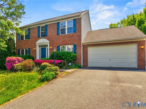 11 Kinross Dr, Stafford, VA 22554