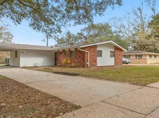 9165 Kingcrest Pkwy, Baton Rouge, LA 70810