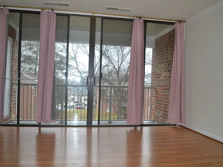722 Quince Orchard Blvd #201 — Photo 6