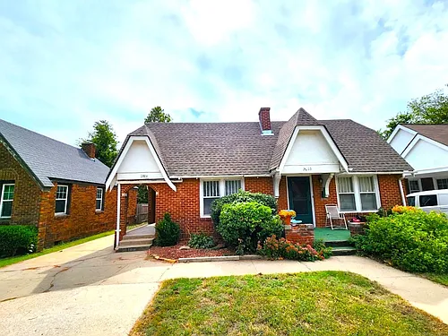 2608 NW 12 Photo 1