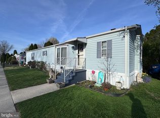 92 Violet Dr, Vineland, NJ 08360