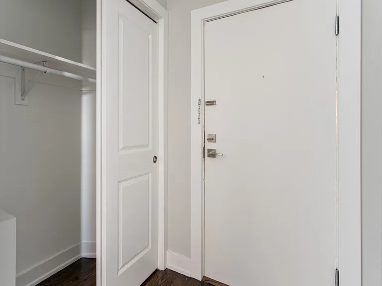 3R - Coat Closet & Entrance