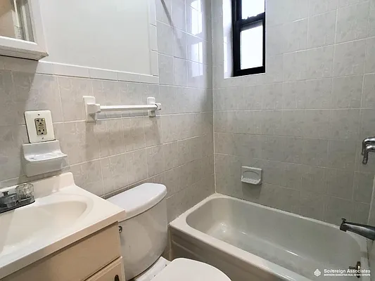 Rented by Sovereign Associates | media 8