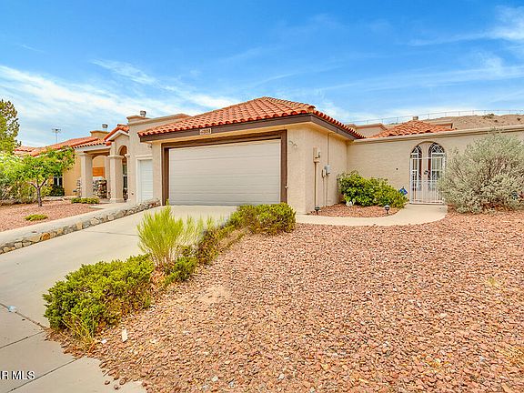 3rd image of 221 N Alto Mesa Dr #B