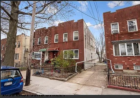 1st image of 1538 E 33rd St #A