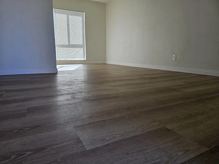 12511 Sunswept Ave #4 — Photo 3