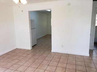 6061 Longchamp Dr, Jacksonville, FL 32244