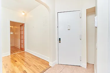 Rented by United Group