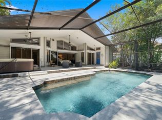 1904 Timberline Dr, Naples, FL 34109