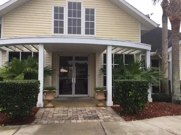 4406 NW 49th St APT 103, Gainesville, FL 32606