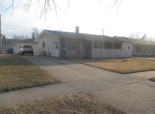 3016 Glenwood St, Highland, IN 46322