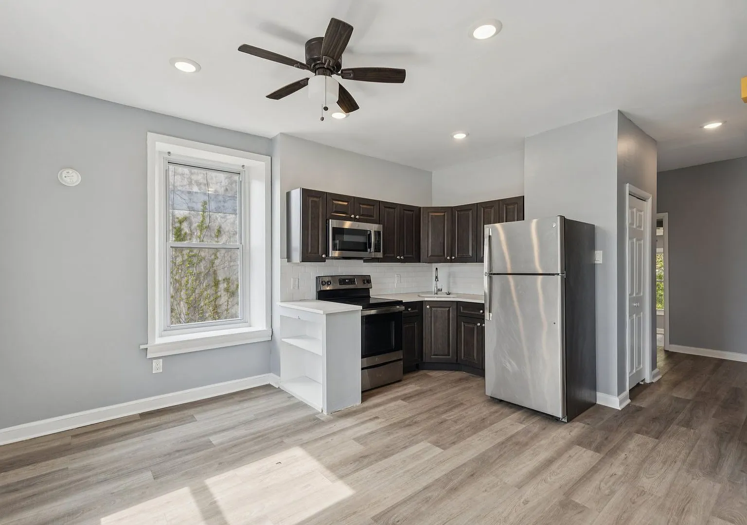 21 E Price Street — Photo 2