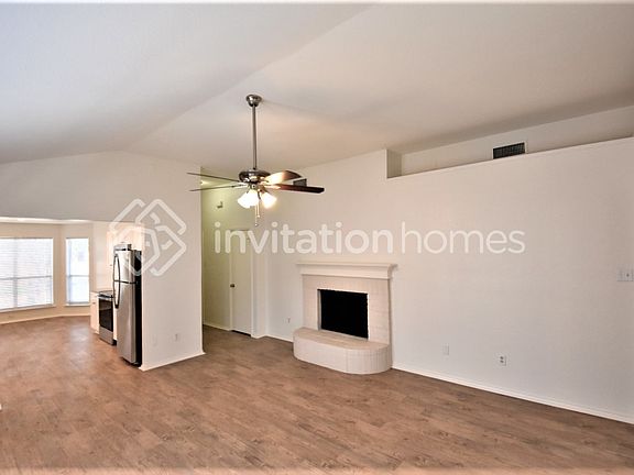 3rd image of 6386 Twilight Cir