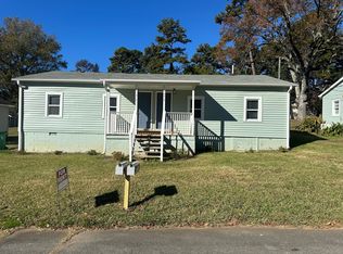 2513 Eddington St, Charlotte, NC 28208