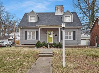 1215 Akin Dr, Evansville, IN