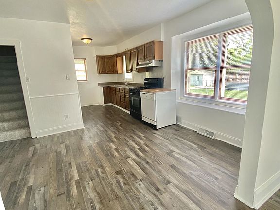 5th image of 6430 60th St
