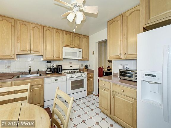 3rd image of 502 Monet Dr