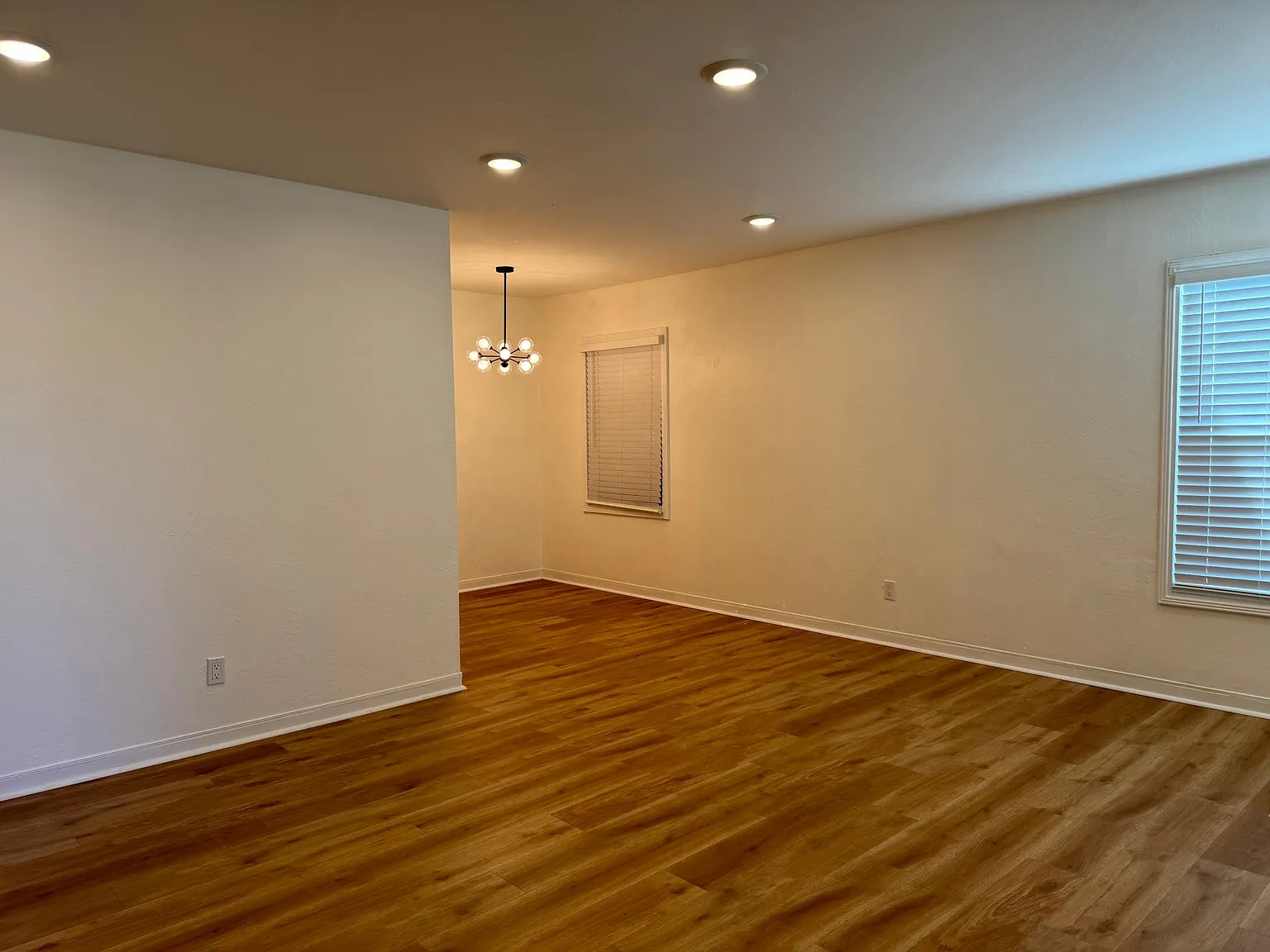 3776 Harrison St — Photo 2