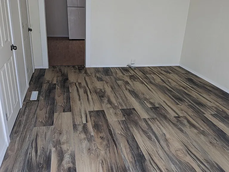 264 Cook Ave — Photo 3