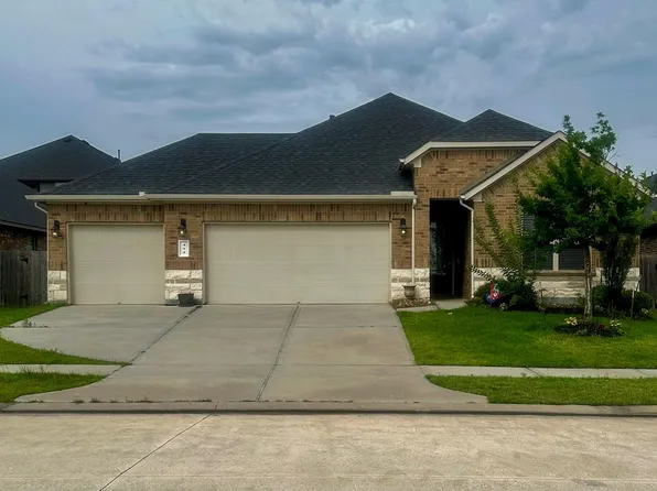 454 Westlake Lndg, Conroe, TX 77304