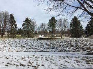 940 Chancery Ln, Cary, IL 60013